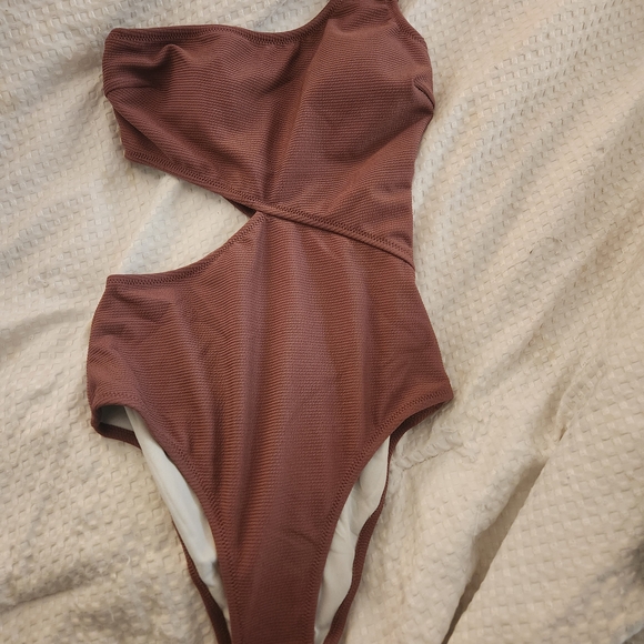 Cupshe Other - Cupshe Dusty Mauve Cutout  One-Piece Swimsuit